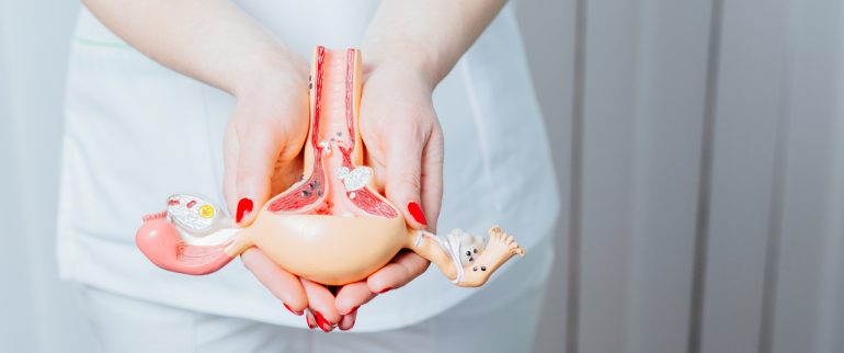 Łyżeczkowanie macicy – jak wygląda zabieg i po co się go przeprowadza?