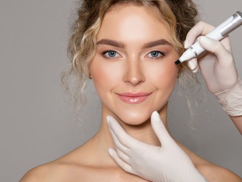 operacje-plastyczne-plastyka-twarzy-krakow-scm