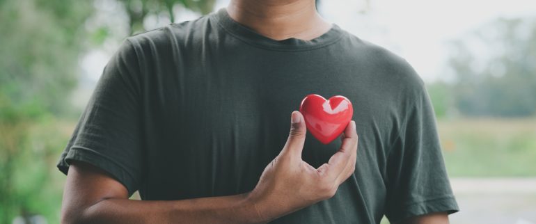 Podwyższony cholesterol – o czym może świadczyć i jak go leczyć?